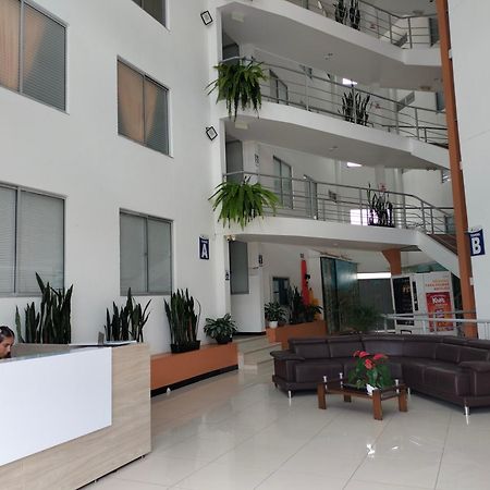 Apartamento Cerca Parque Del Cafe Con Piscina Montenegro Eksteriør billede