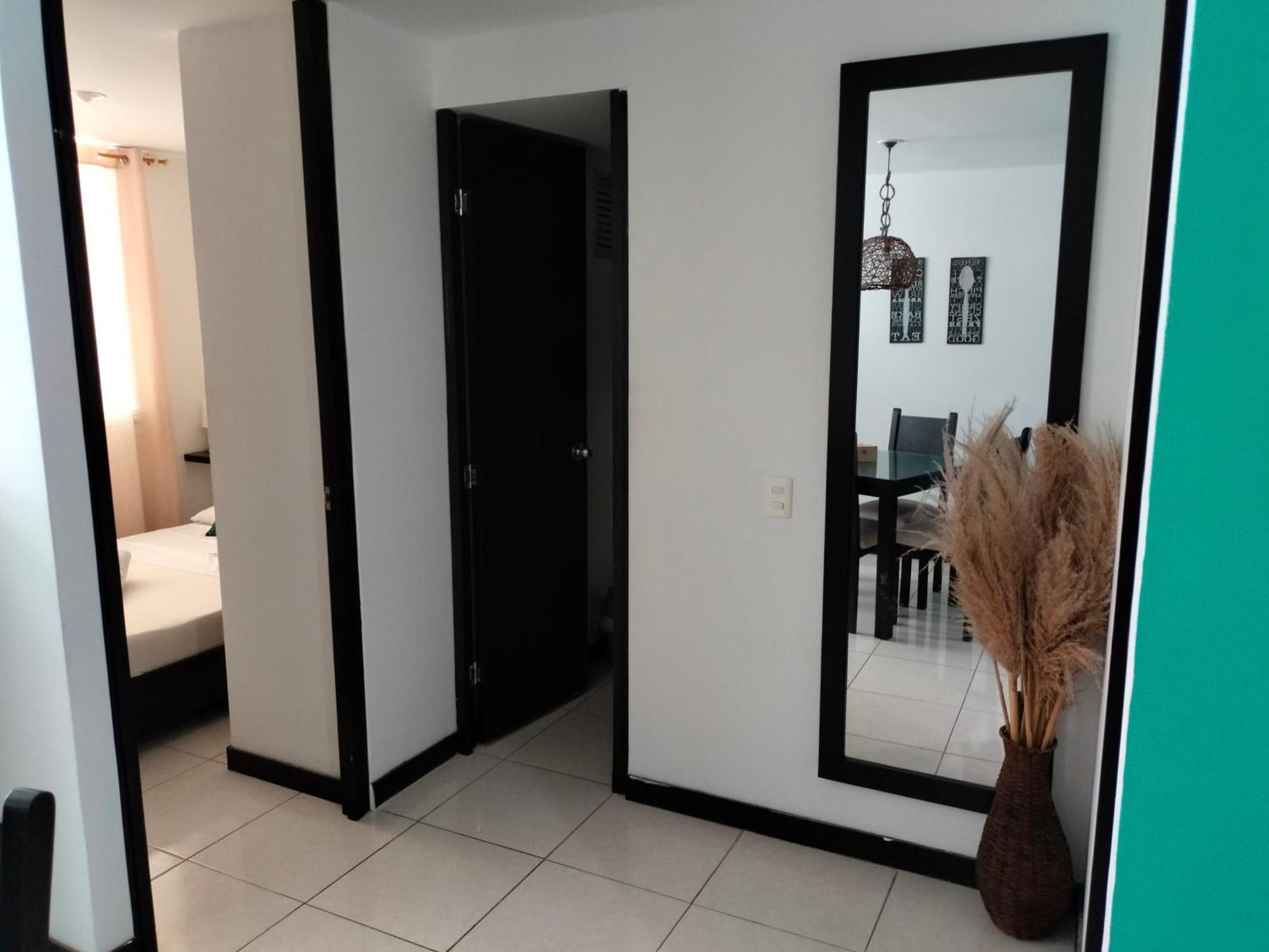 Apartamento Cerca Parque Del Cafe Con Piscina Montenegro Eksteriør billede